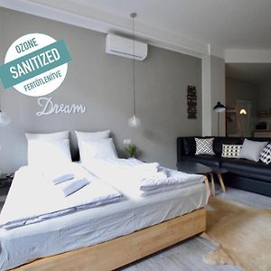 Standard Apartment By Hi5 - Fejer Gyorgy St